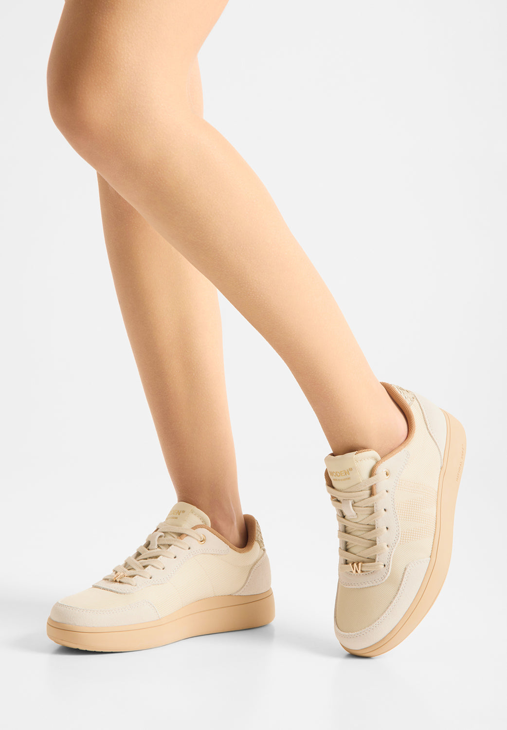 Line Sneak - Ivory